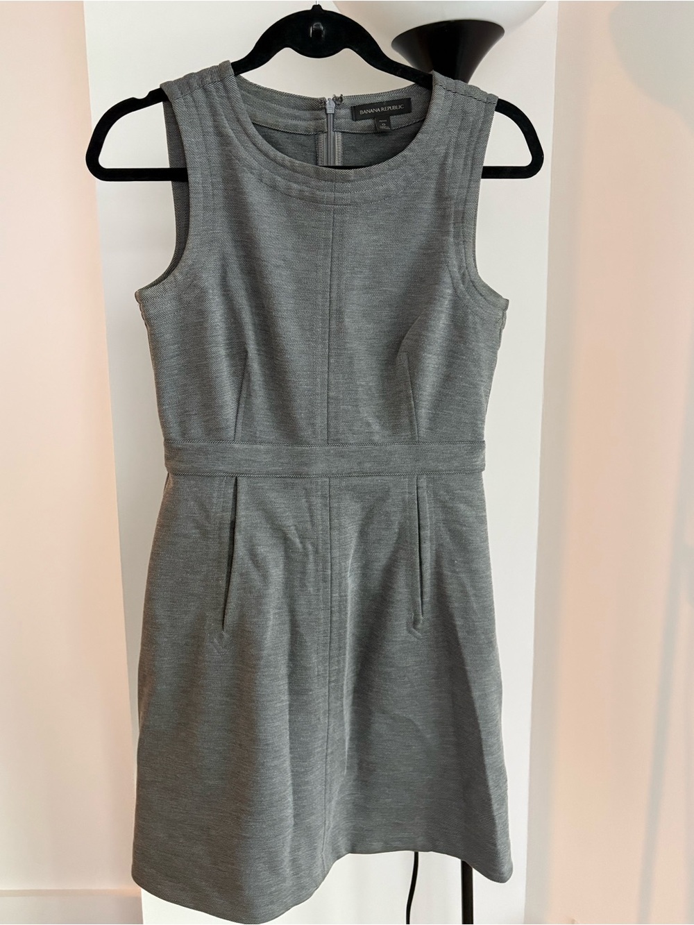 Banana Republic Sleeveless Gray Ponte Sheath Dress